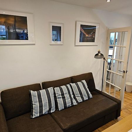 Appartamento Beautiful House In The Heart Of A Golf Course. Manchester Esterno foto