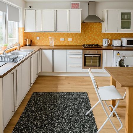Appartamento Beautiful House In The Heart Of A Golf Course. Manchester Esterno foto