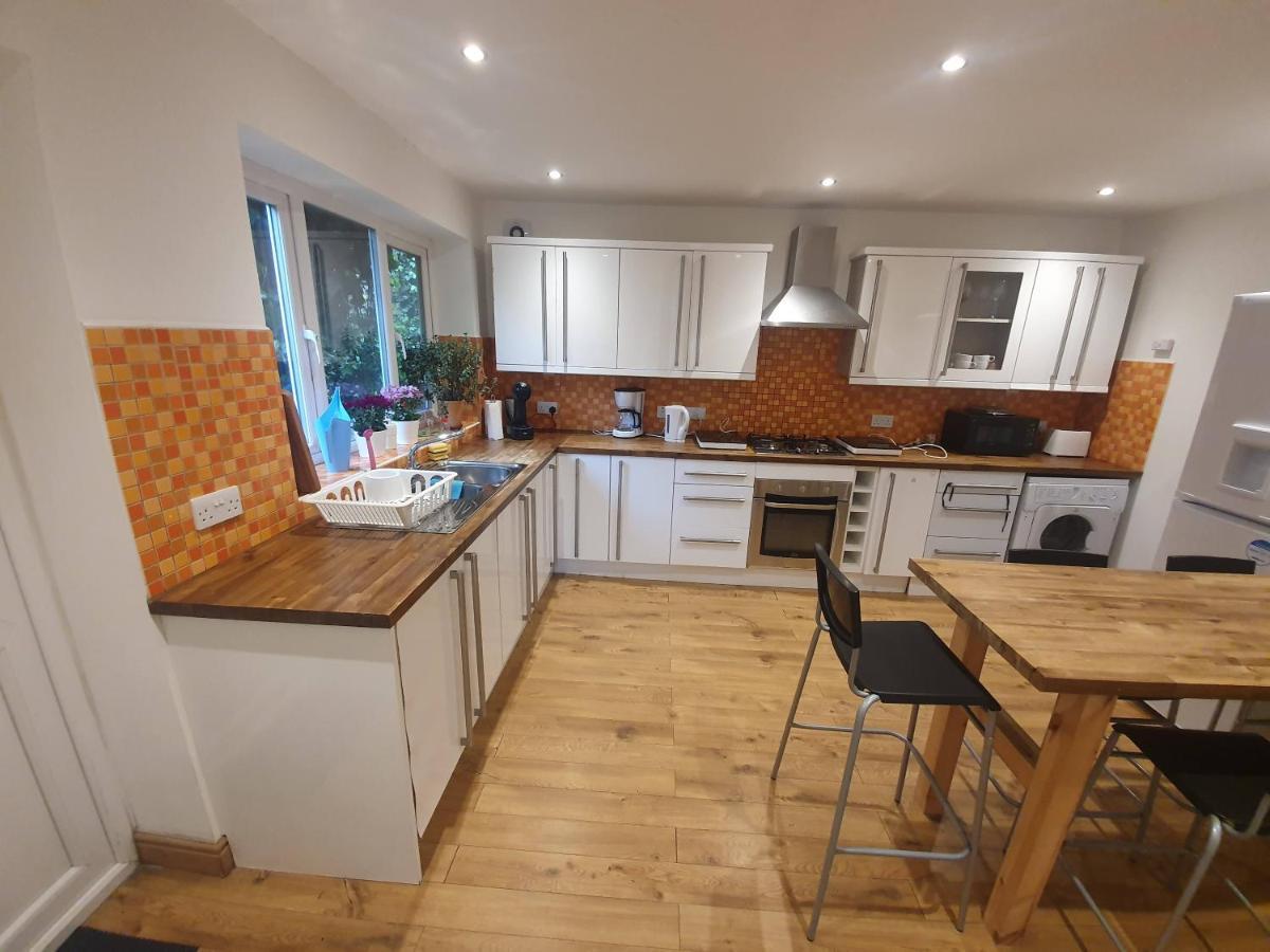 Appartamento Beautiful House In The Heart Of A Golf Course. Manchester Esterno foto
