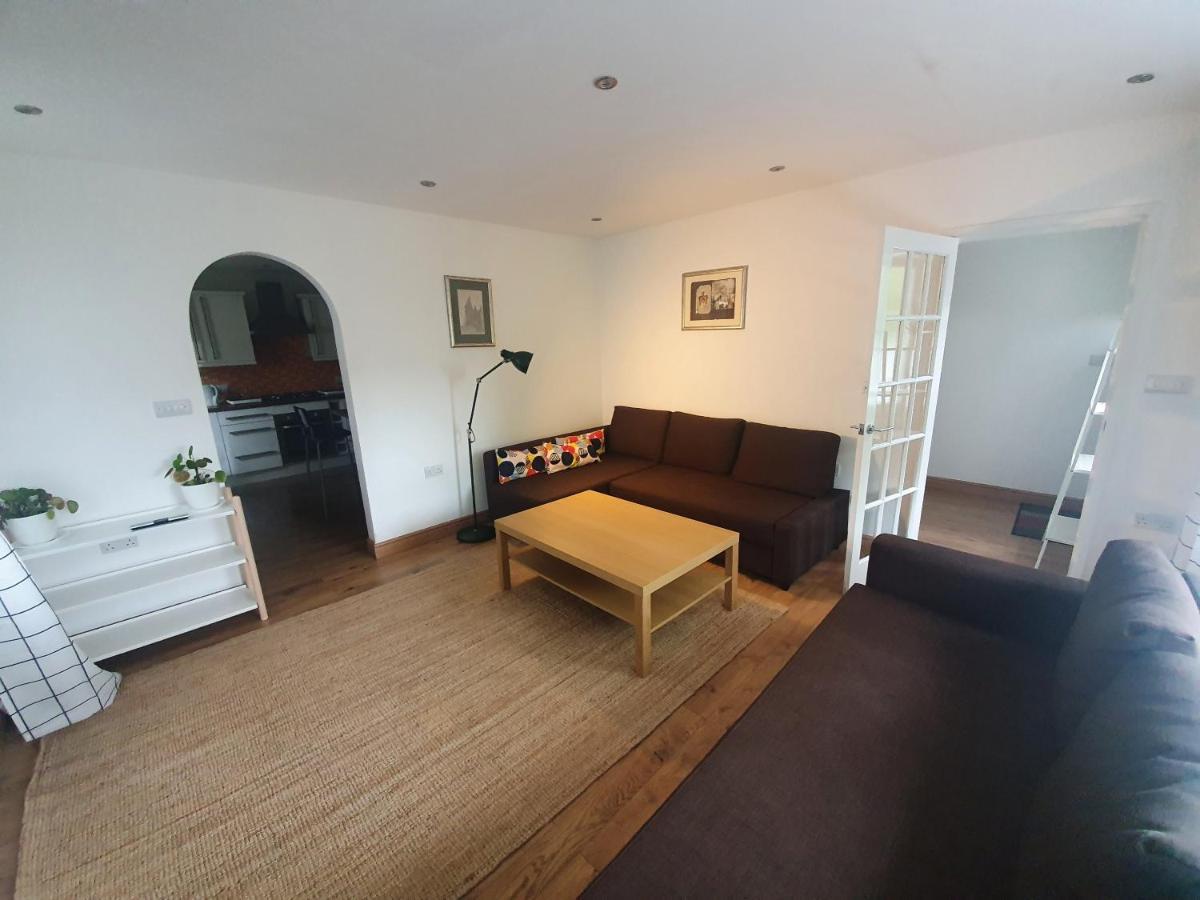 Appartamento Beautiful House In The Heart Of A Golf Course. Manchester Esterno foto