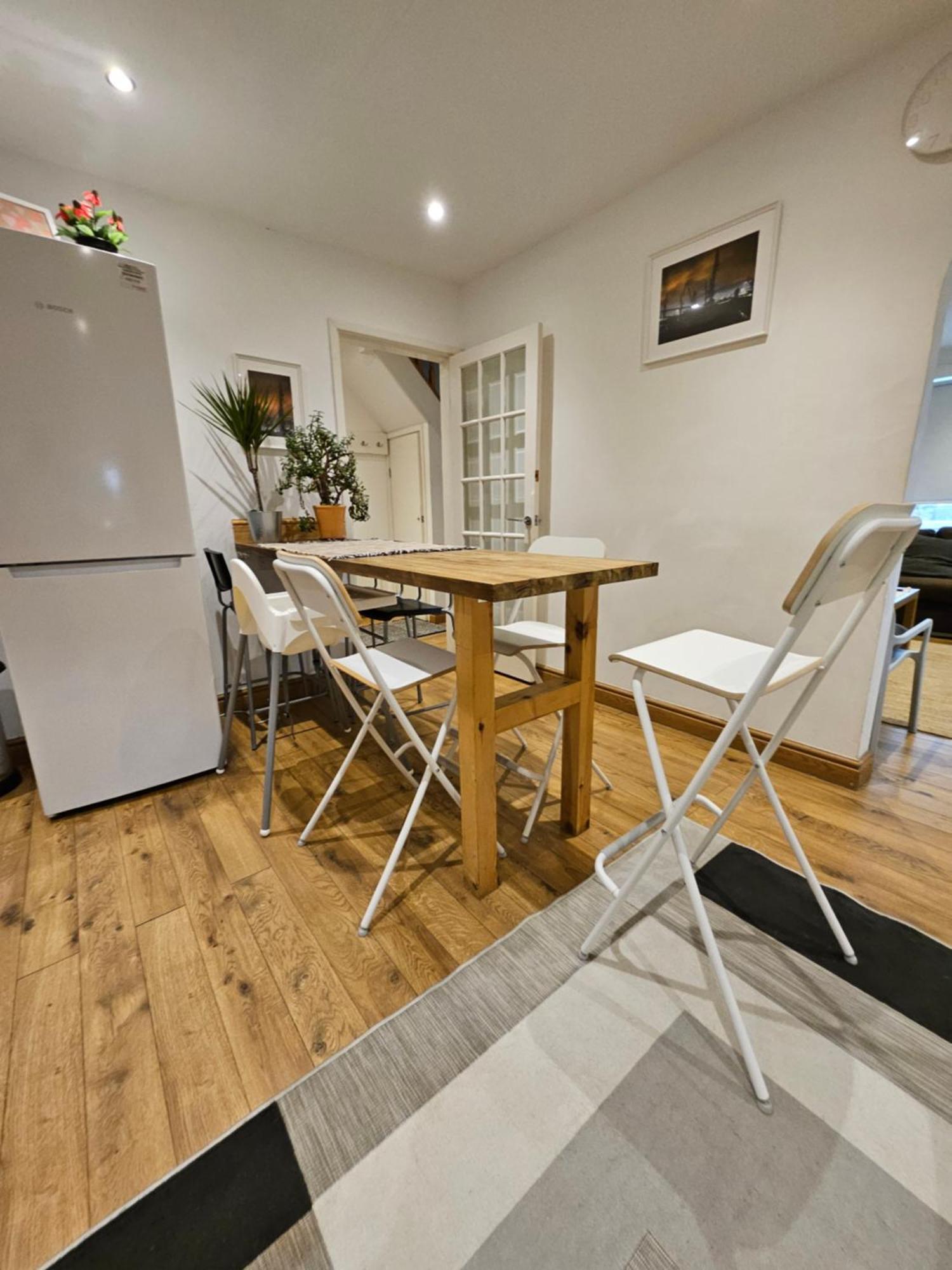 Appartamento Beautiful House In The Heart Of A Golf Course. Manchester Esterno foto