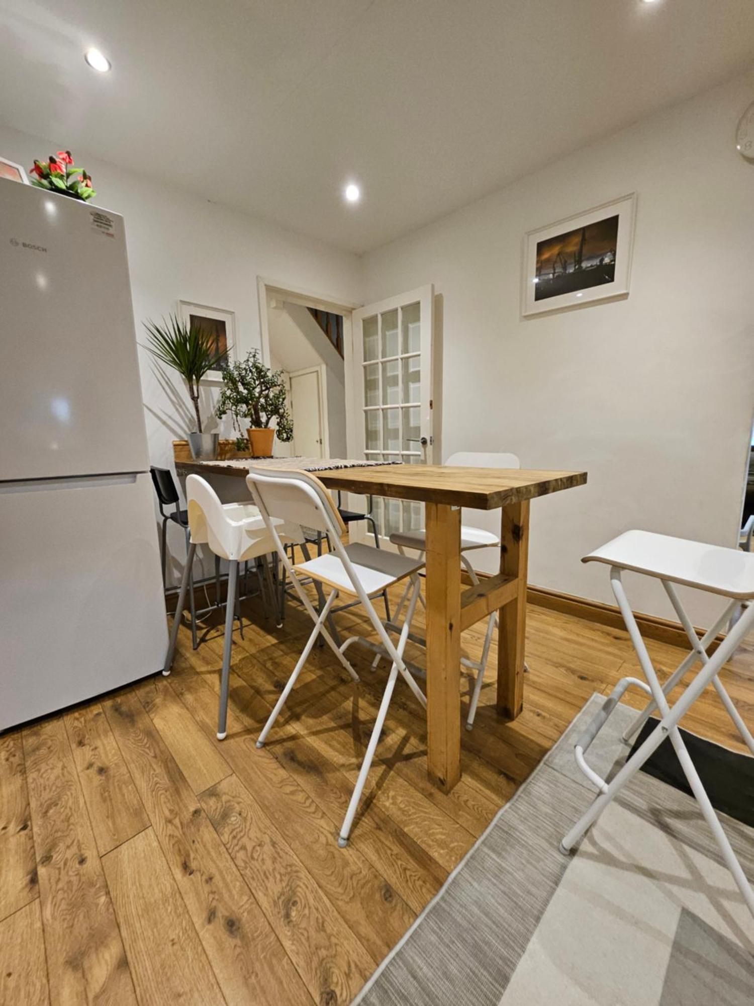 Appartamento Beautiful House In The Heart Of A Golf Course. Manchester Esterno foto