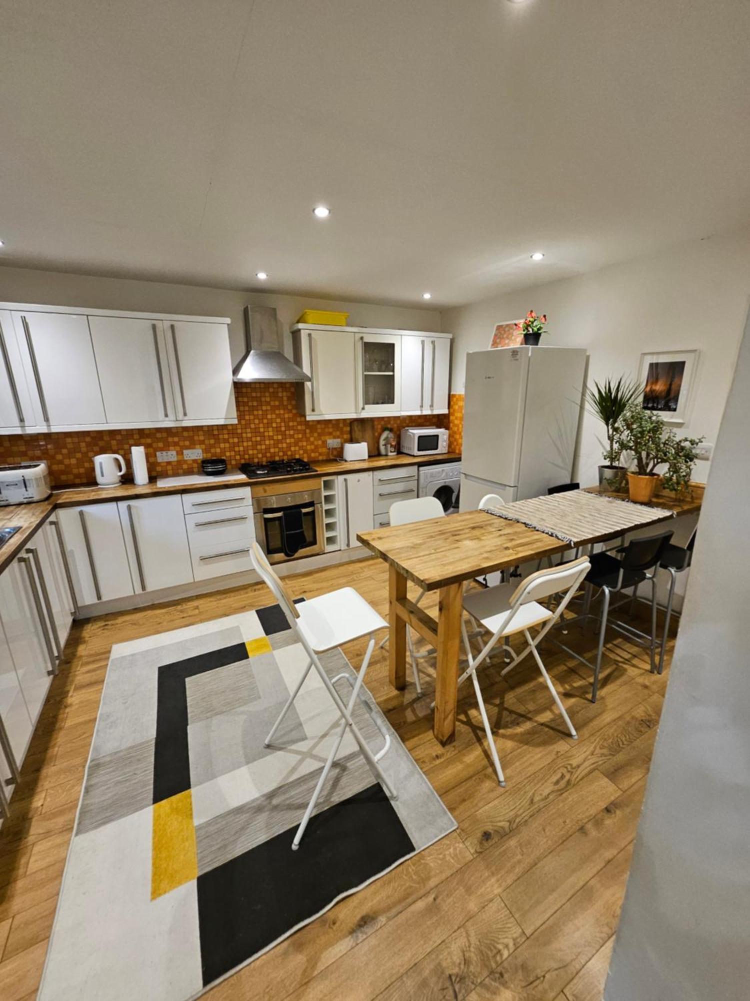 Appartamento Beautiful House In The Heart Of A Golf Course. Manchester Esterno foto