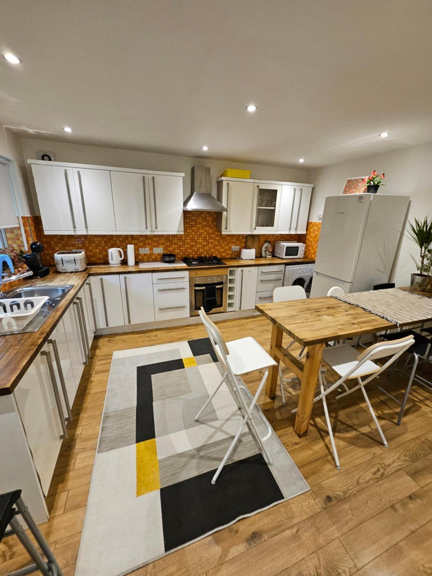 Appartamento Beautiful House In The Heart Of A Golf Course. Manchester Esterno foto